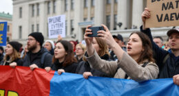 Chants, Applause, And Hundreds Of Supporters: A Report From The Moscow Courthouse Where Children’s Hospice Founder Lida Moniava Faced A Charge Of Spreading ‘Fakes’ About The Russian Military