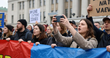 Chants, Applause, And Hundreds Of Supporters: A Report From The Moscow Courthouse Where Children’s Hospice Founder Lida Moniava Faced A Charge Of Spreading ‘Fakes’ About The Russian Military